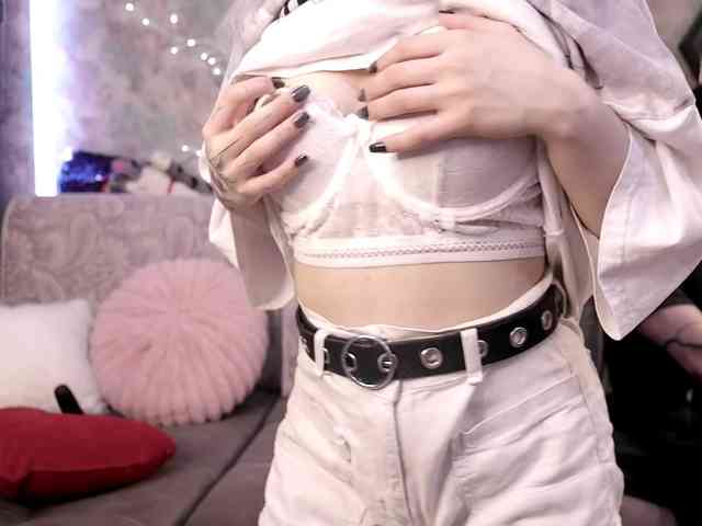 Model: yunakiss