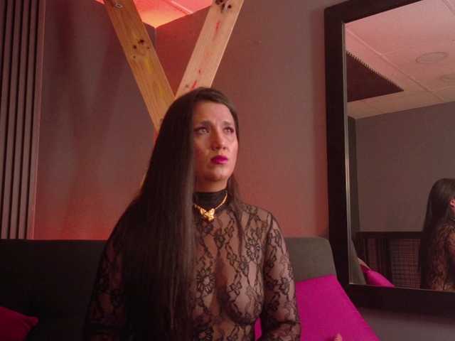 DakotaRainbow22 live cam on BongaCams