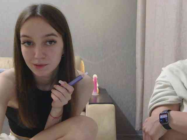 Acest model este live acum. CandySurprise19