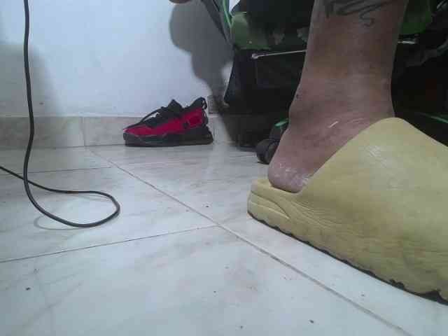 srfindomfeetdraining