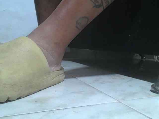 srfindomfeetdraining