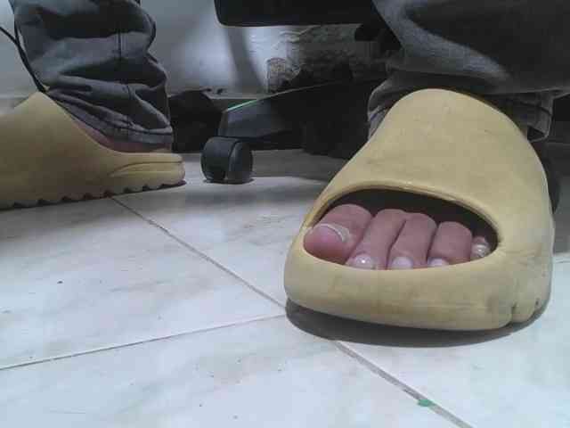 srfindomfeetdraining srfindomfeetdraining