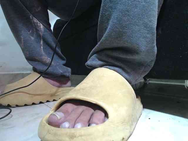 srfindomfeetdraining srfindomfeetdraining