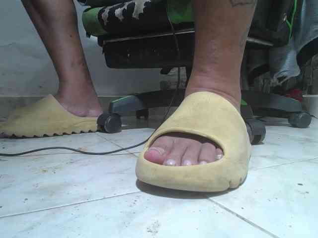 srfindomfeetdraining