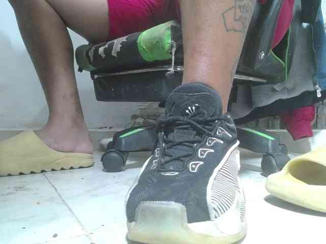 srfindomfeetdraining