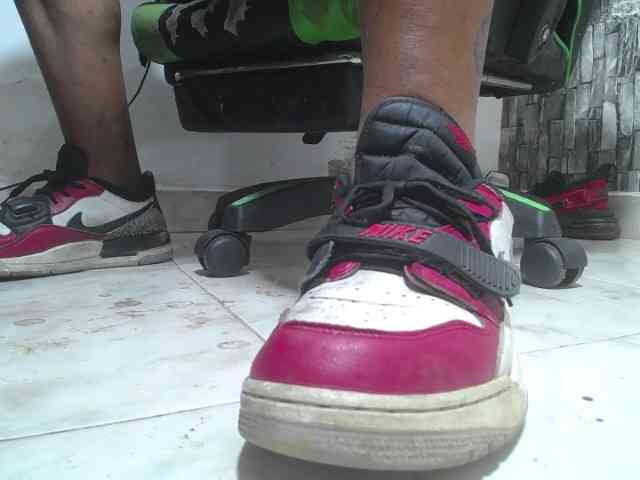 srfindomfeetdraining