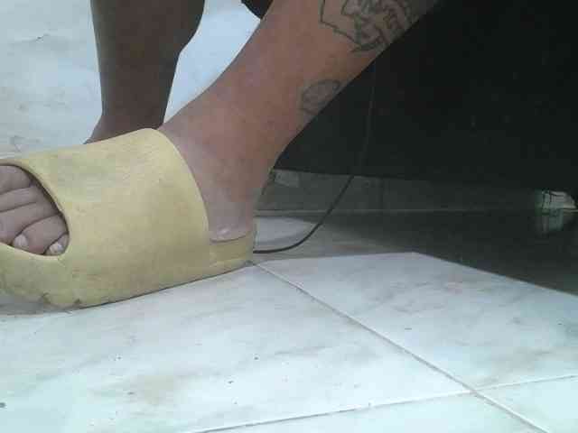 srfindomfeetdraining