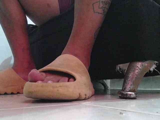 srfindomfeetdraining