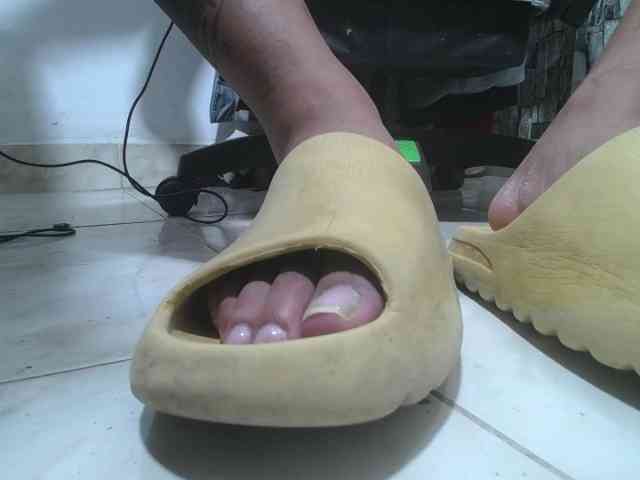 srfindomfeetdraining