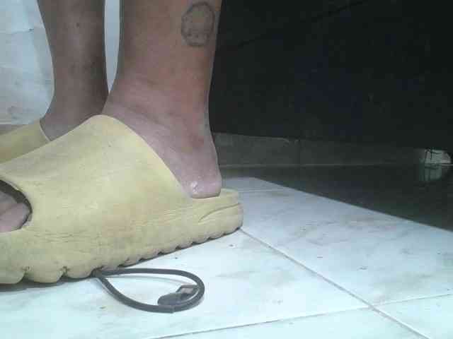 srfindomfeetdraining
