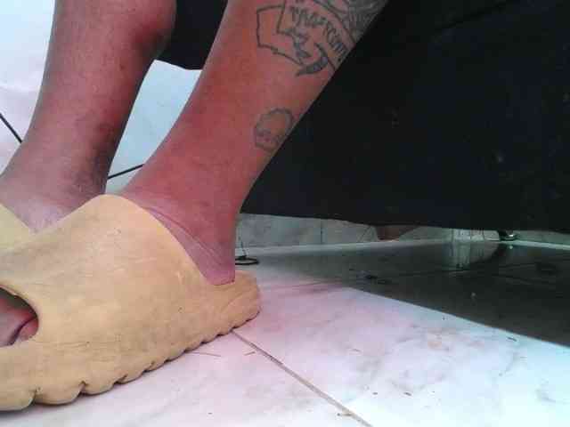 srfindomfeetdraining