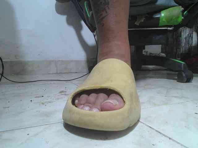 srfindomfeetdraining srfindomfeetdraining