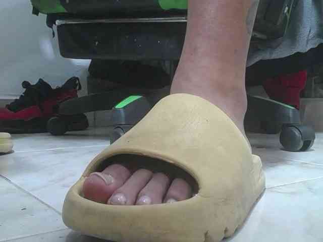 srfindomfeetdraining srfindomfeetdraining