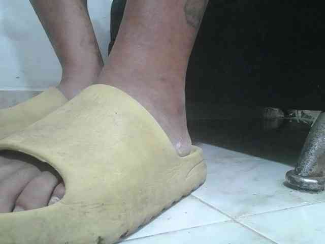 srfindomfeetdraining