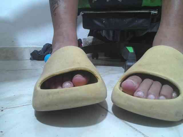 srfindomfeetdraining