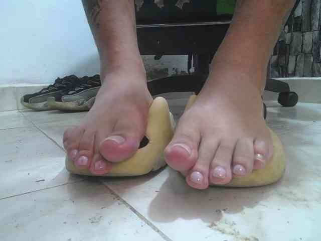 srfindomfeetdraining srfindomfeetdraining
