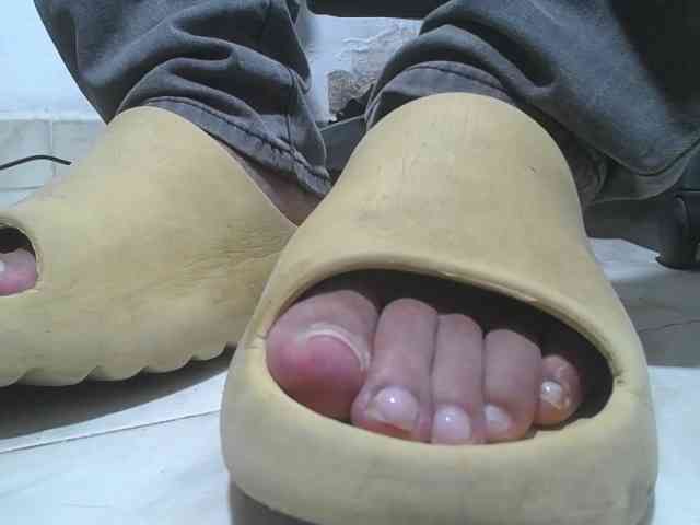 srfindomfeetdraining