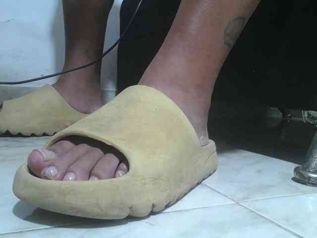 srfindomfeetdraining