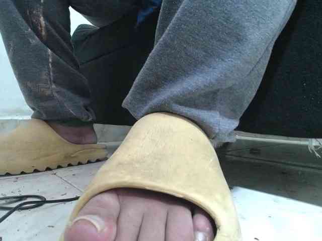 srfindomfeetdraining