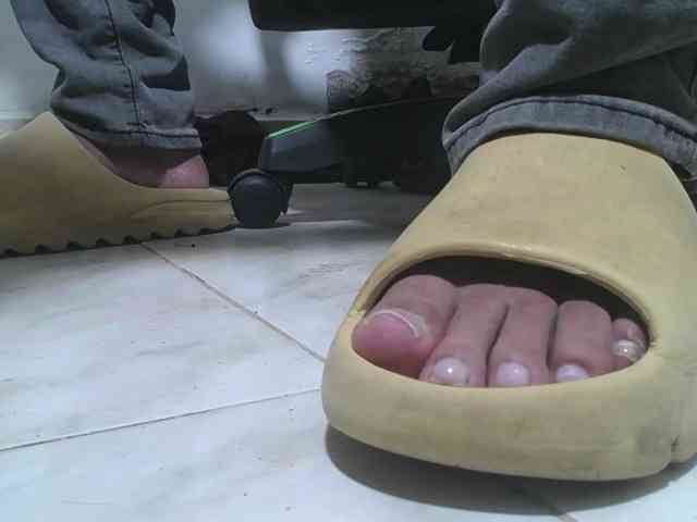 srfindomfeetdraining