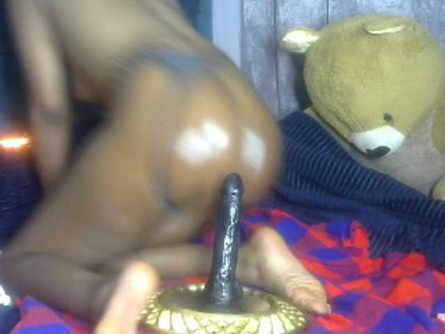 Petitlexxi live cam on BongaCams