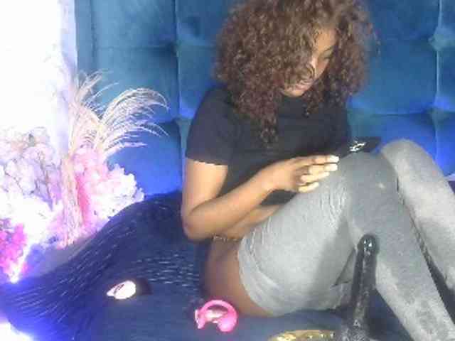 Petitlexxi webcam
