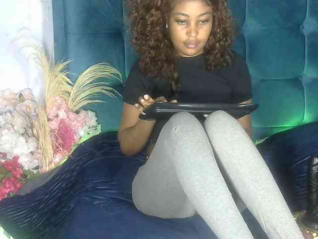 Petitlexxi webcam
