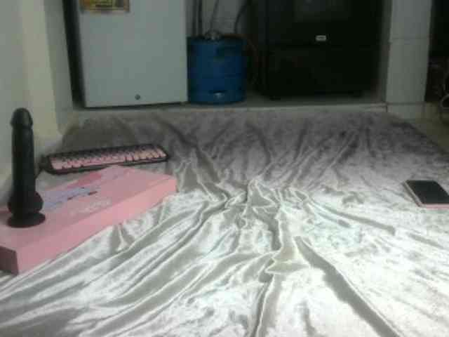 Petitlexxi webcam