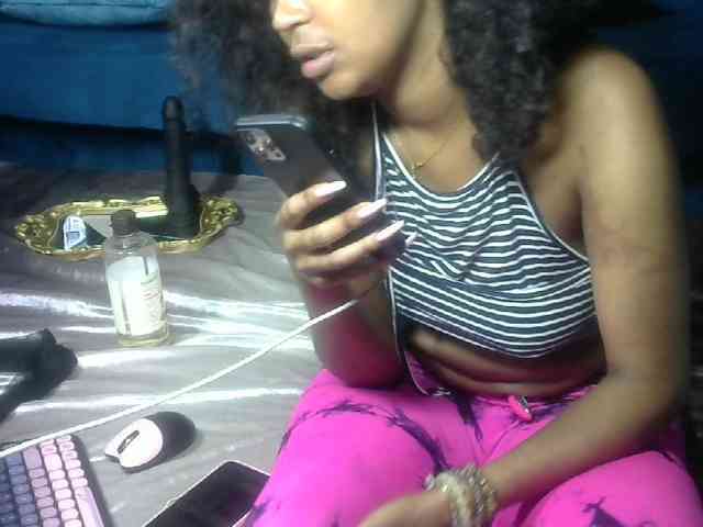 Petitlexxi webcam