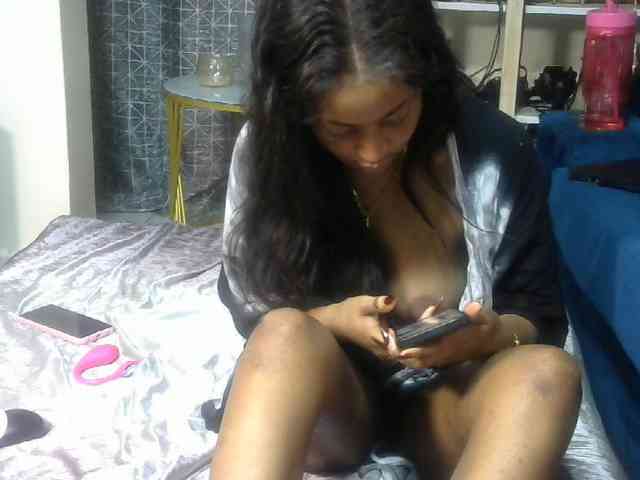 Petitlexxi webcam