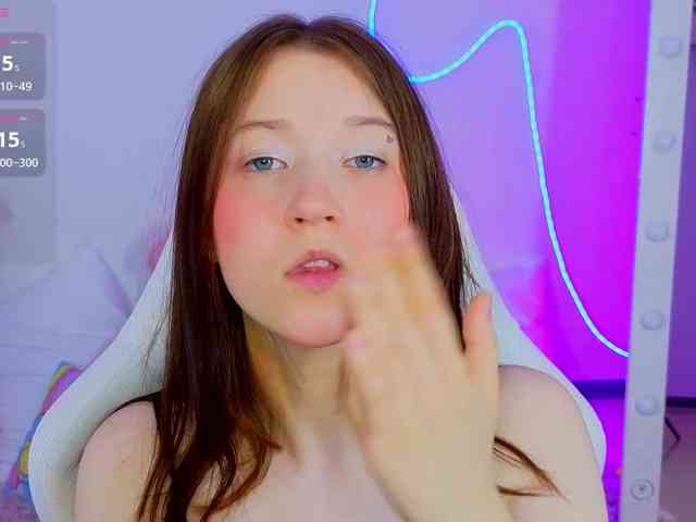 MollyMay webcam