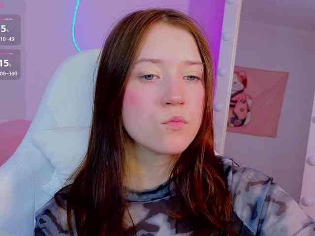MollyMay webcam