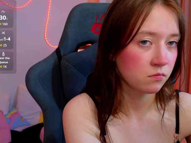MollyMay webcam