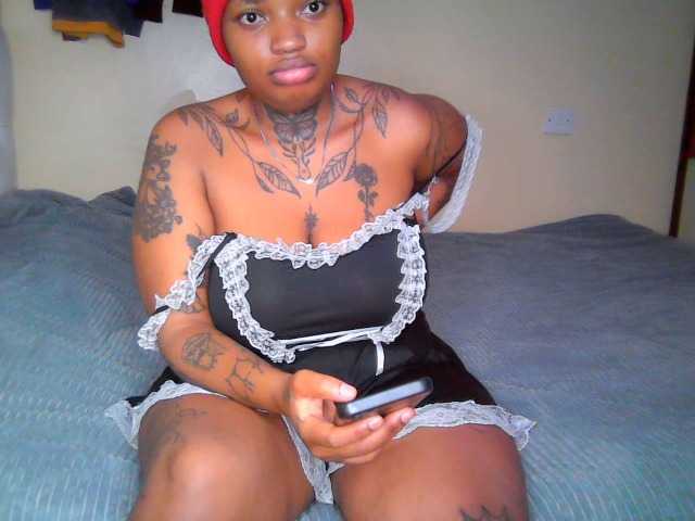 Blackchully9 live cam on BongaCams