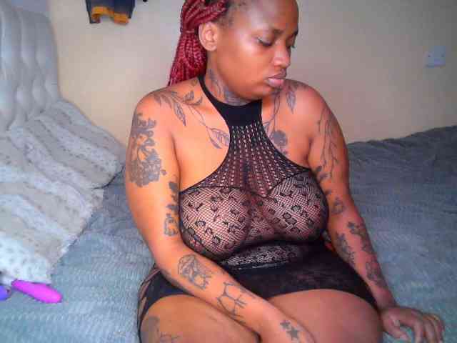 Blackchully9 webcam