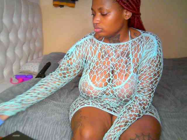 Blackchully9 webcam