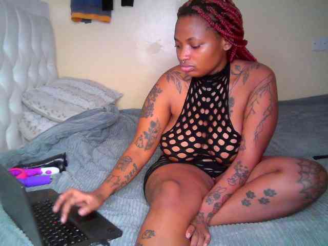 Blackchully9 webcam