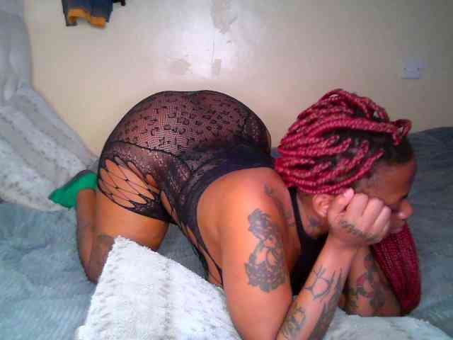 Blackchully9 webcam