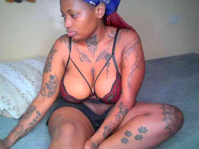 Blackchully9 webcam