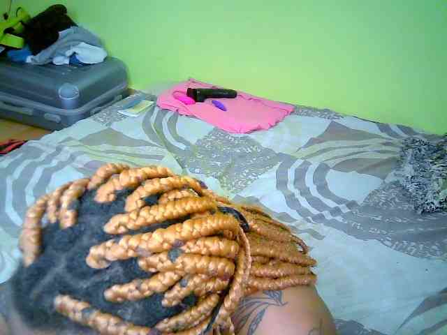 Blackchully9 webcam