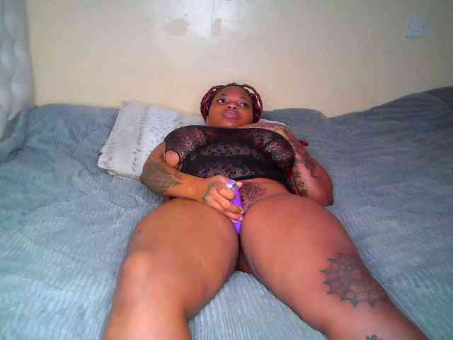 Blackchully9 webcam