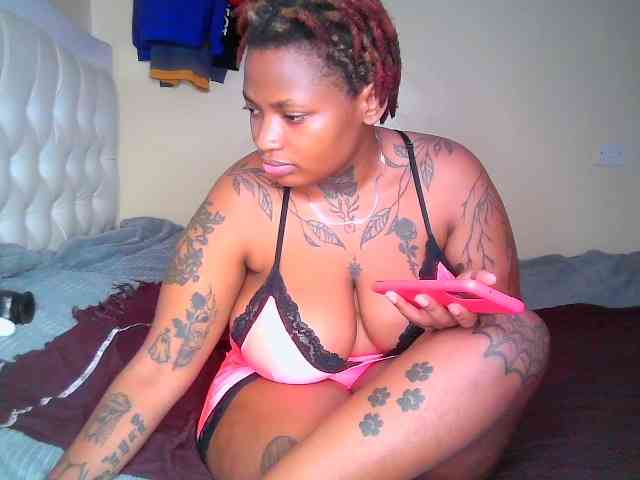 Blackchully9 webcam