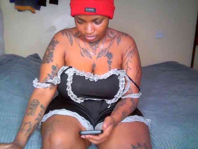 Blackchully9 webcam