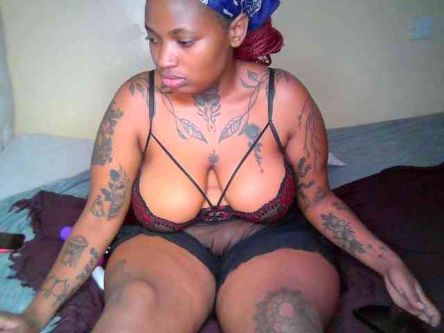 Blackchully9 webcam
