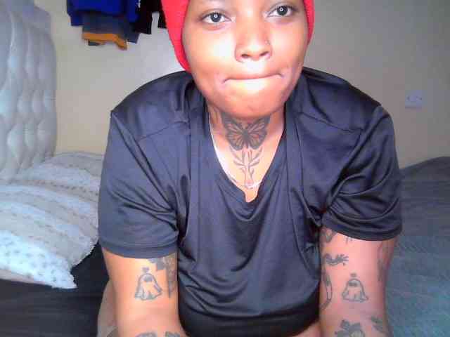 Blackchully9 webcam