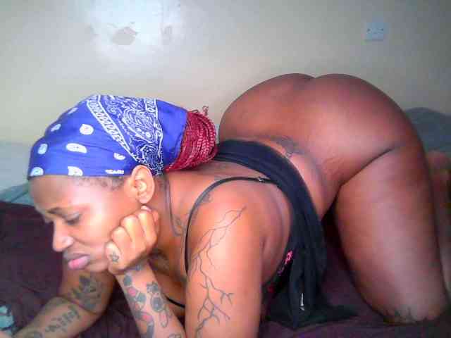 Blackchully9 webcam