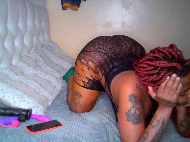 Blackchully9 webcam