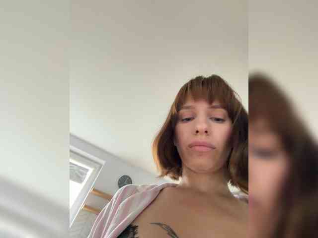 FireMichelle webcam