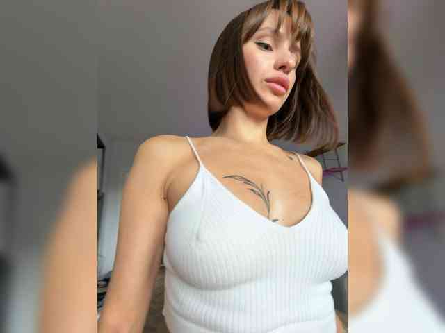 FireMichelle webcam