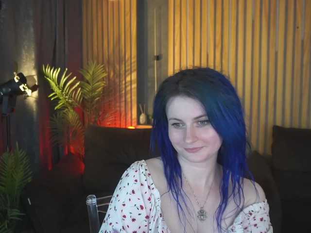 le modèle AlisaGrace est en webcam porno dans un show sur le site bongacams, il possède les tags suivants: White/Caucasian,Brunette,Shaved